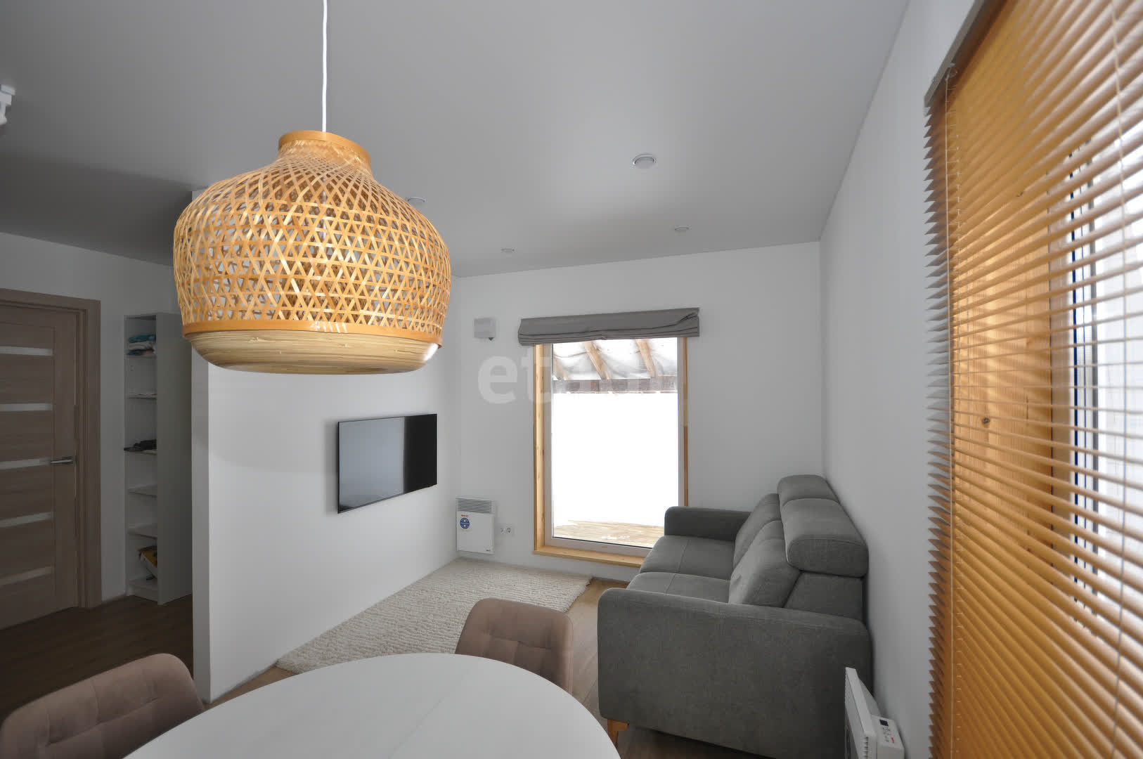 Продажа коммерческой недвижимости, 32м <sup>2</sup>, Южно-Сахалинск, Сахалинская область,  Южно-Сахалинск