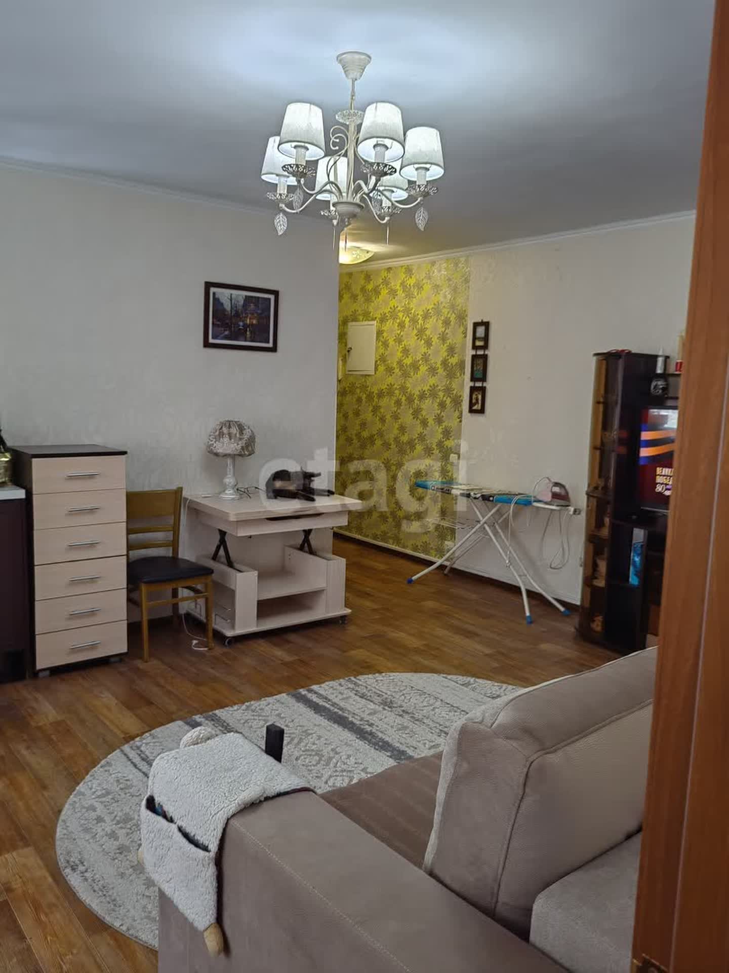 Продажа 2-комнатной квартиры, Южно-Сахалинск, Сахалинская область,  Южно-Сахалинск