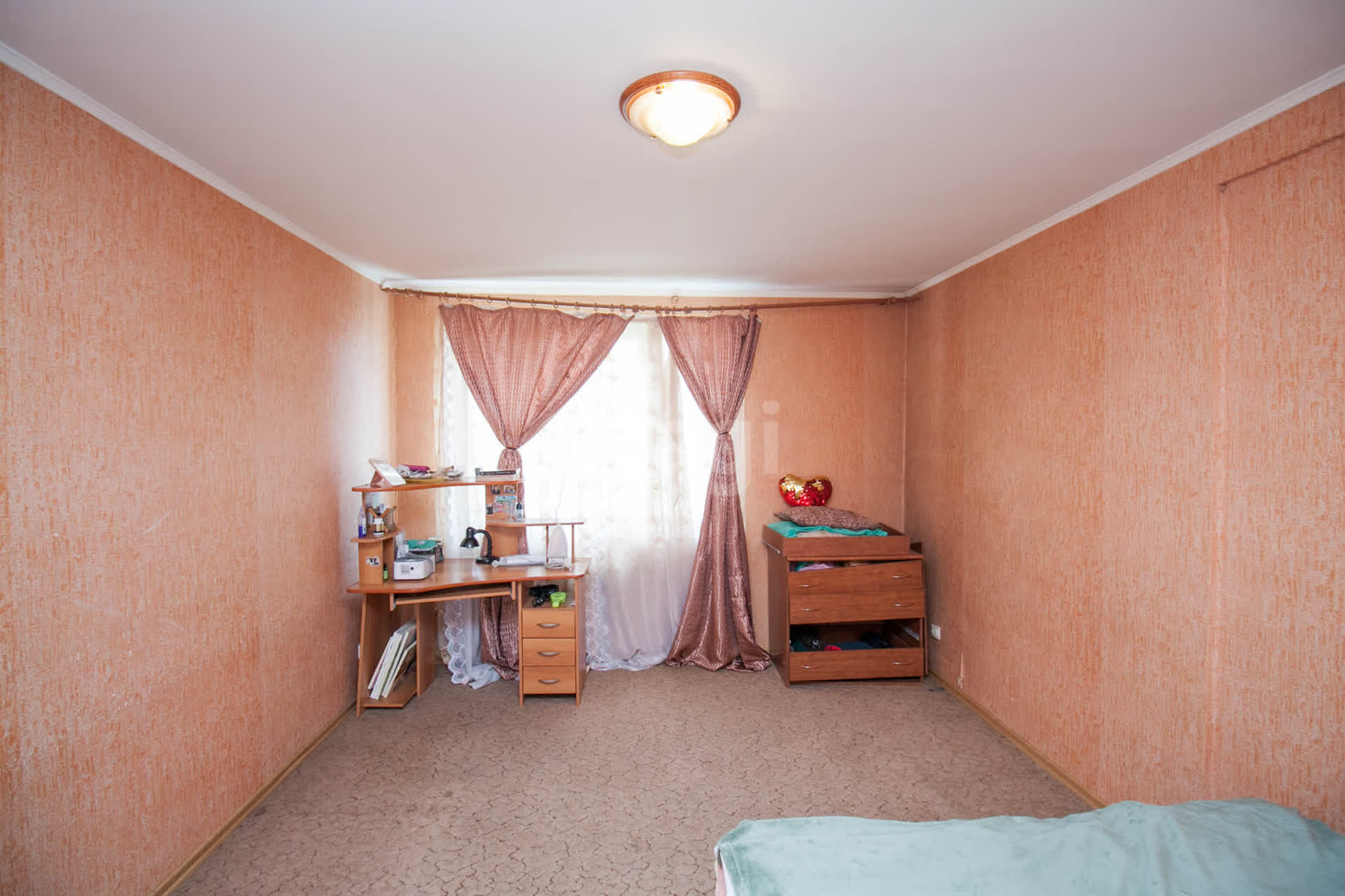 Продажа 2-комнатной квартиры, Южно-Сахалинск, Сахалинская область,  Южно-Сахалинск