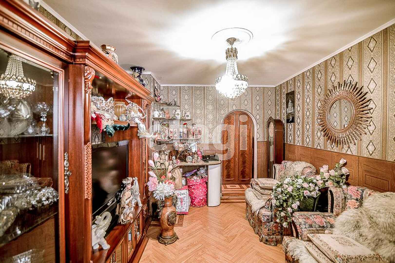 Продажа 6-комнатной квартиры, Южно-Сахалинск, Сахалинская область,  Южно-Сахалинск