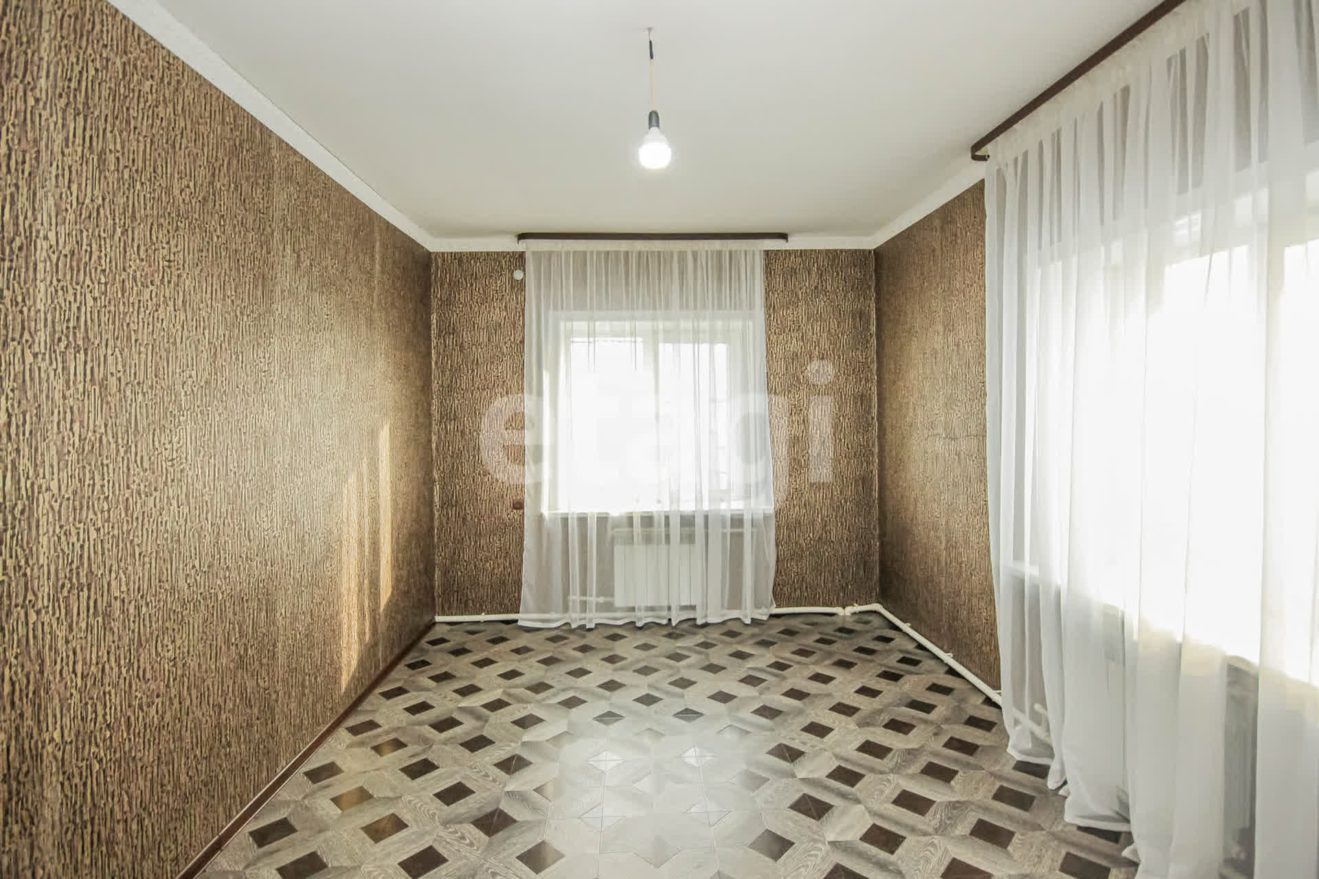 Продажа дома, 187м <sup>2</sup>, 6 сот., Улан-Удэ, Республика Бурятия,  Советский