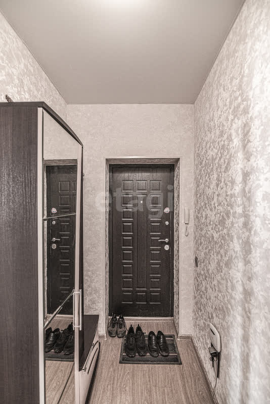 Продажа 2-комнатной квартиры, Южно-Сахалинск, Сахалинская область,  Южно-Сахалинск