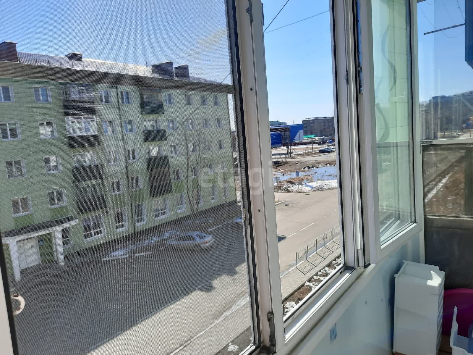 Продажа 2-комнатной квартиры, Южно-Сахалинск, Сахалинская область,  Южно-Сахалинск