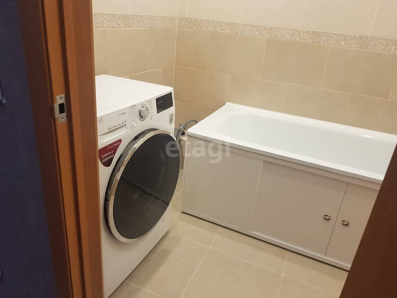 Продажа 3-комнатной квартиры, Южно-Сахалинск, Сахалинская область,  Южно-Сахалинск