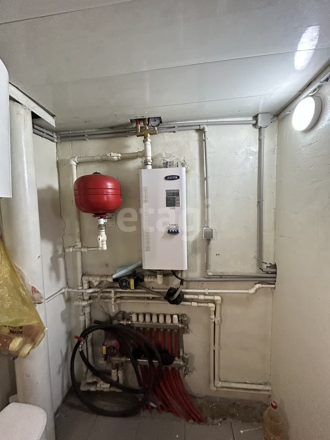 Продажа коммерческой недвижимости, 101м <sup>2</sup>, Новый Уренгой, Ямало-Ненецкий АО,  Новый Уренгой