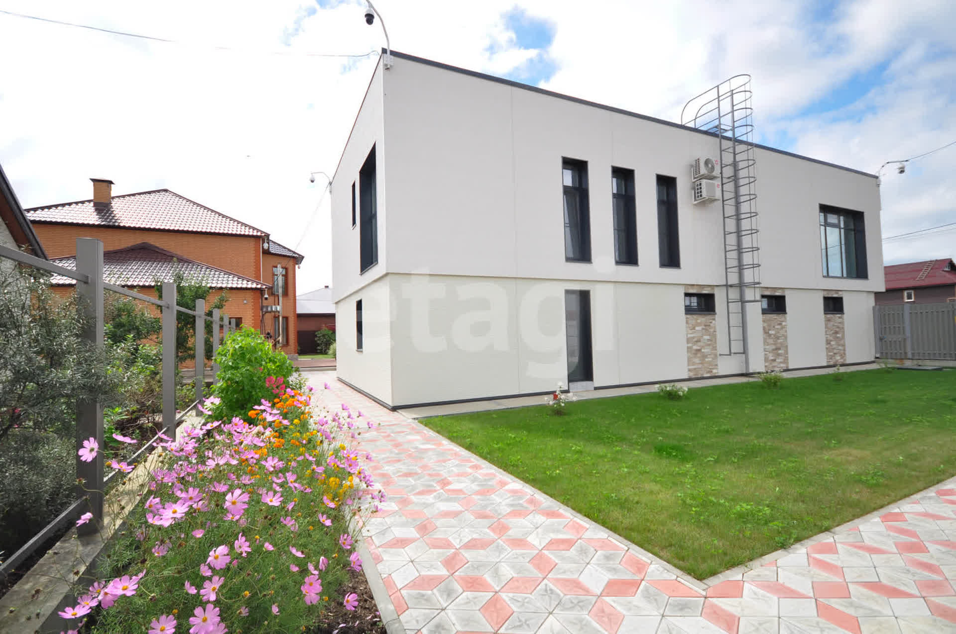 Продажа дома, 190м <sup>2</sup>, 15 сот., Южно-Сахалинск, Сахалинская область,  