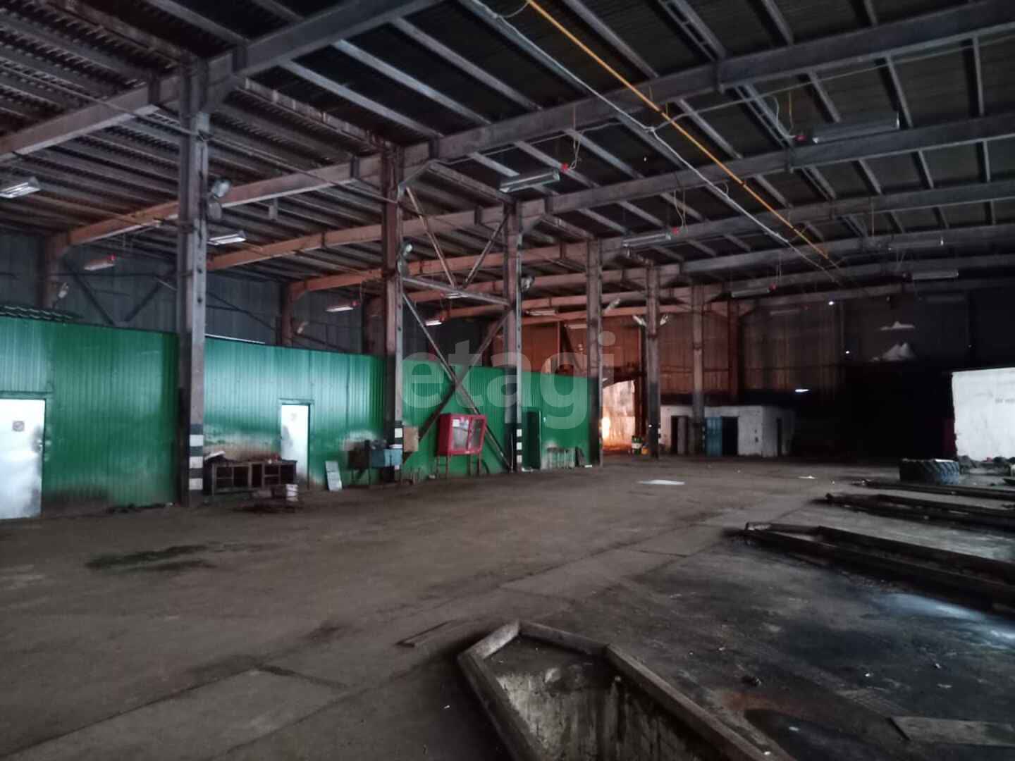 Продажа коммерческой недвижимости, 3780м <sup>2</sup>, Новый Уренгой, Ямало-Ненецкий АО,  Уренгой