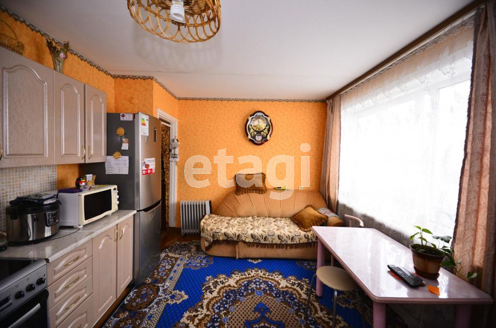 Продажа 2-комнатной квартиры, Южно-Сахалинск, Сахалинская область,  Южно-Сахалинск