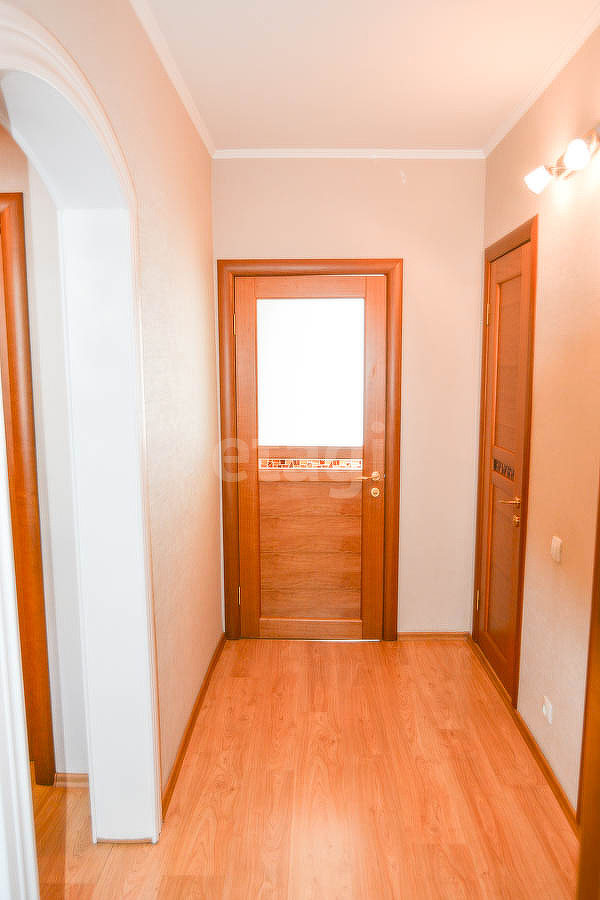 Продажа 3-комнатной квартиры, Южно-Сахалинск, Сахалинская область,  Южно-Сахалинск