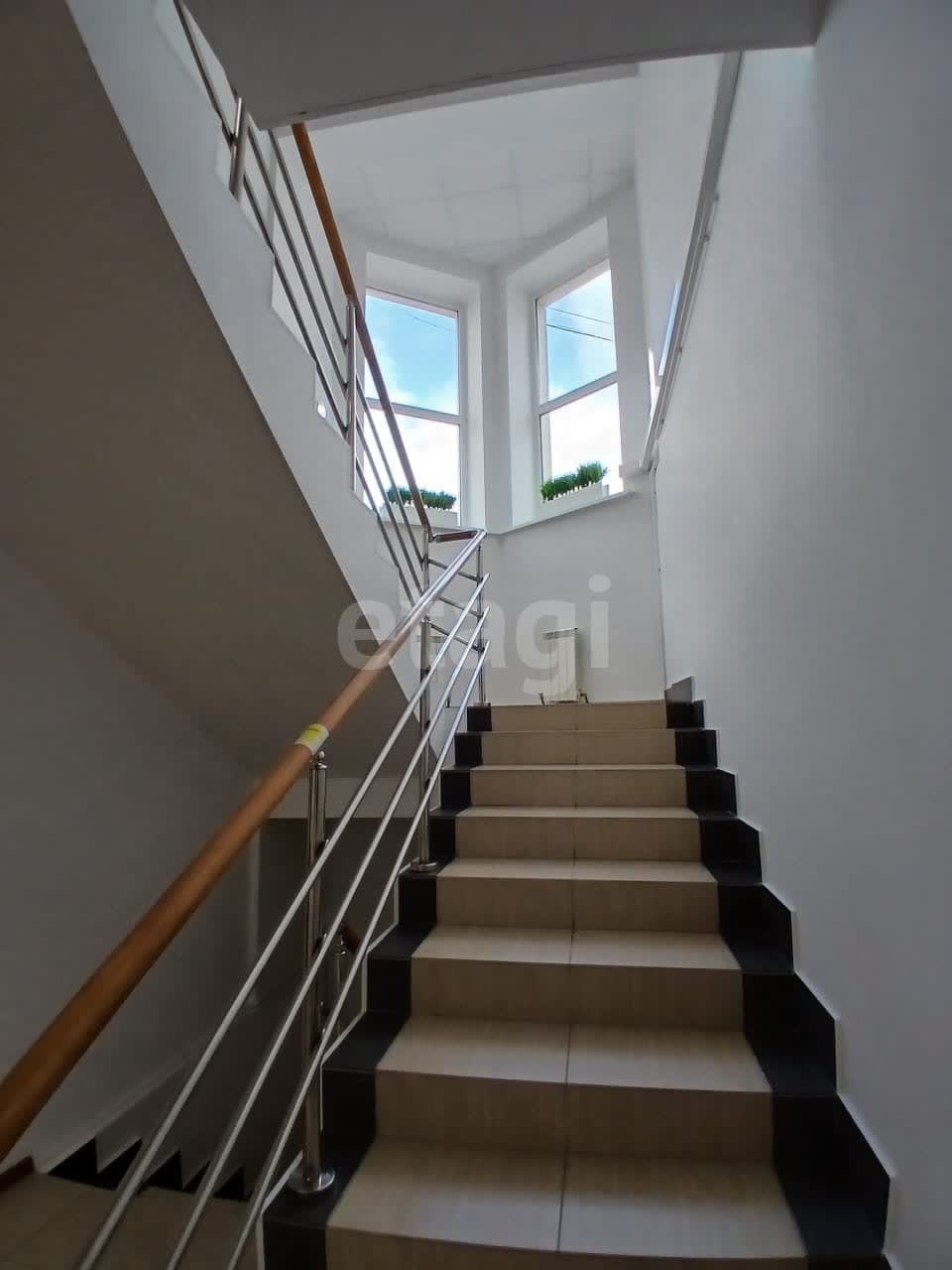 Аренда коммерческой недвижимости, 50м <sup>2</sup>, Южно-Сахалинск, Сахалинская область,  Южно-Сахалинск