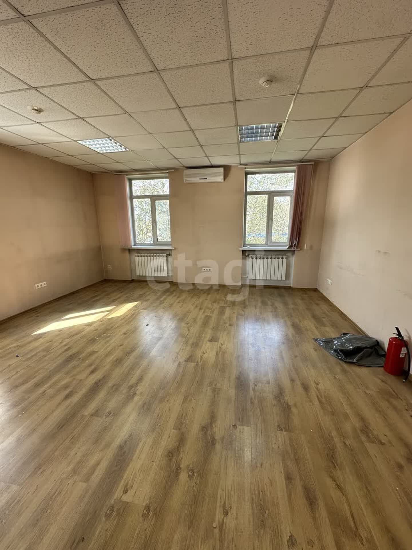 Аренда коммерческой недвижимости, 29м <sup>2</sup>, Южно-Сахалинск, Сахалинская область,  Южно-Сахалинск