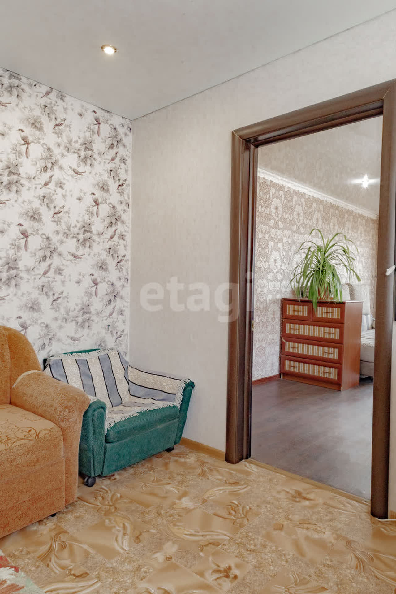 Продажа 3-комнатной квартиры, Комсомольск-на-Амуре, Гамарника,  19 к 6