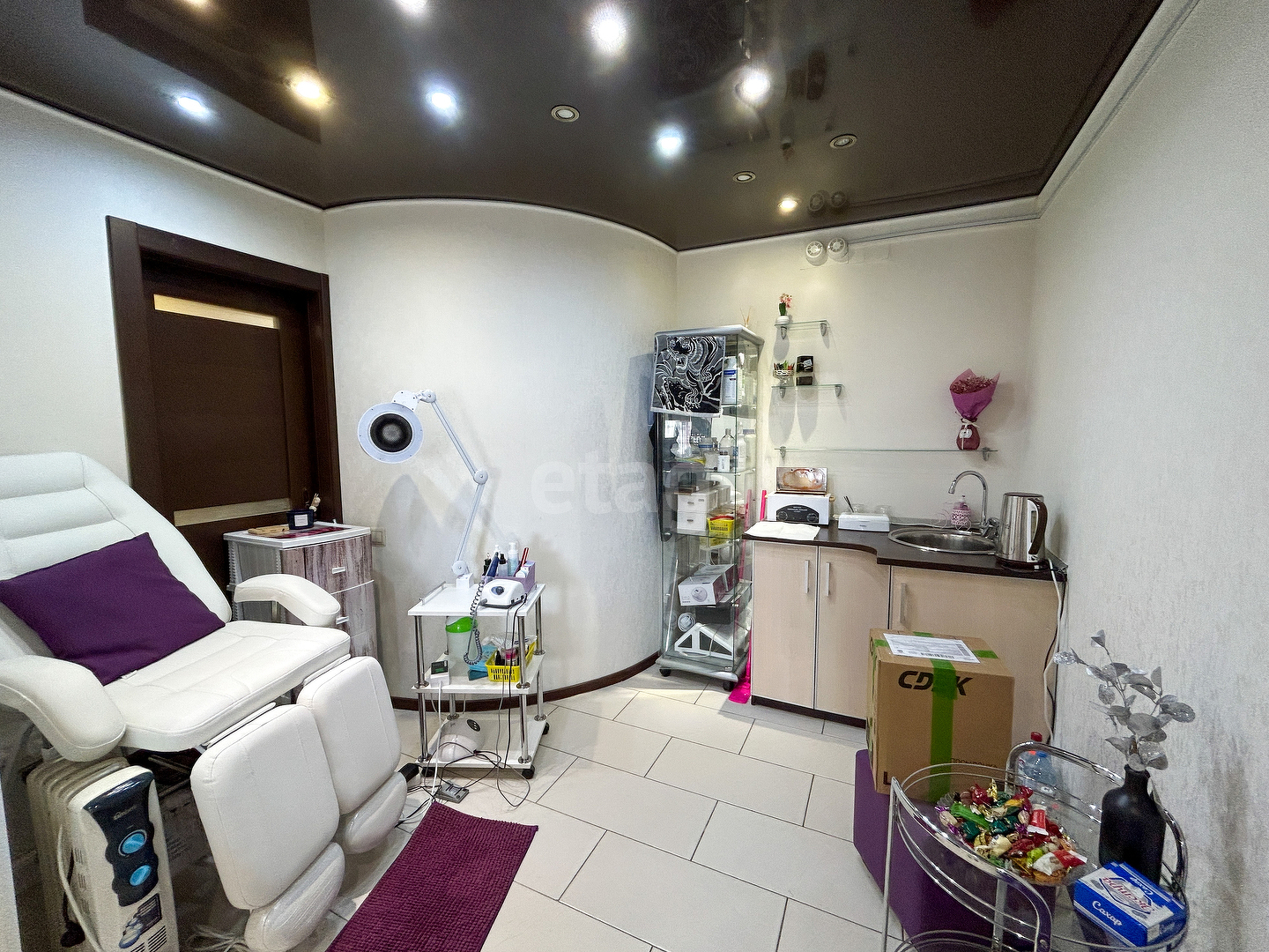 Продажа коммерческой недвижимости, 48м <sup>2</sup>, Новый Уренгой, Ямало-Ненецкий АО,  Новый Уренгой