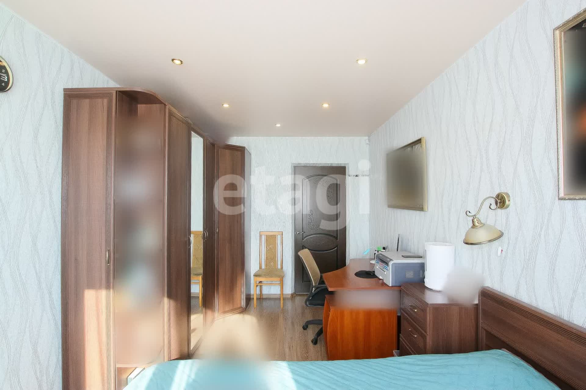 Продажа 3-комнатной квартиры, Улан-Удэ, Республика Бурятия,  Улан-Удэ