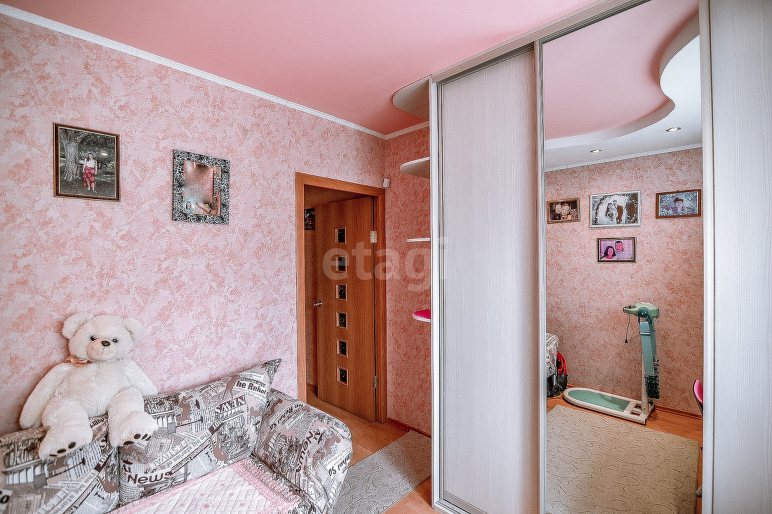 Продажа 3-комнатной квартиры, Южно-Сахалинск, Сахалинская область,  Южно-Сахалинск