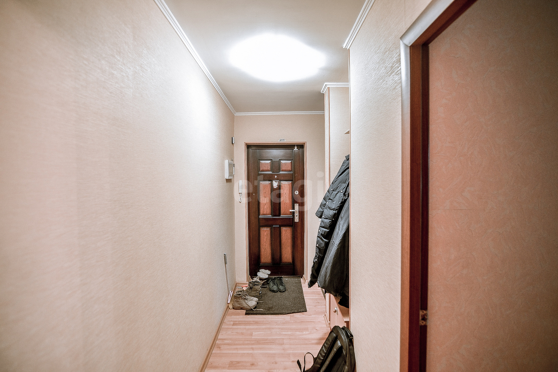 Продажа 3-комнатной квартиры, Южно-Сахалинск, Сахалинская область,  Южно-Сахалинск