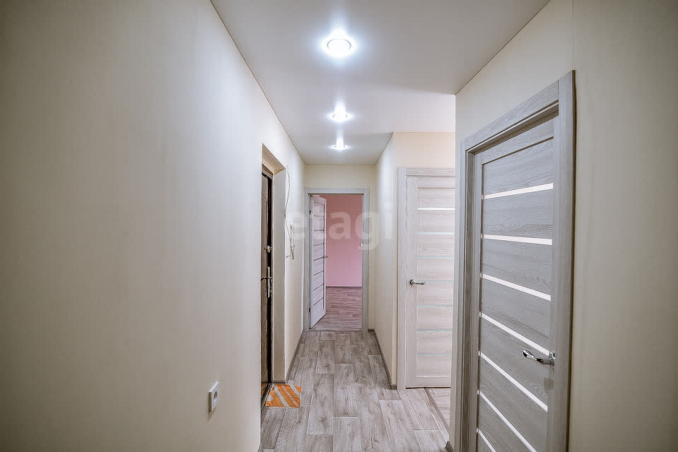 Продажа 2-комнатной квартиры, Южно-Сахалинск, Сахалинская область,  Южно-Сахалинск