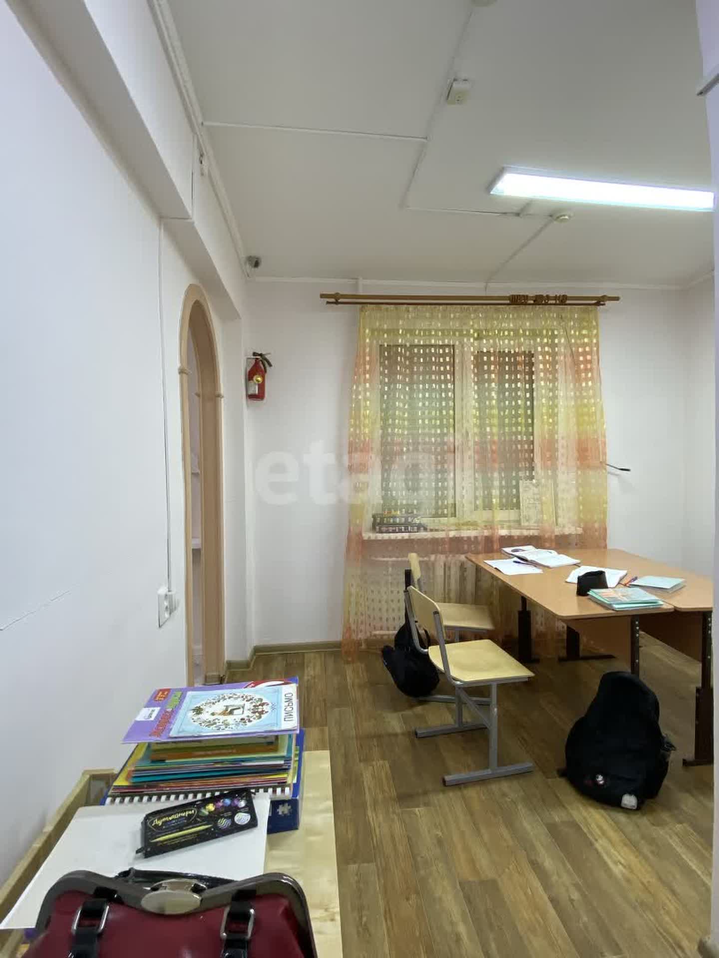 Продажа коммерческой недвижимости, 34м <sup>2</sup>, Улан-Удэ, Бурятия,  Улан-Удэ