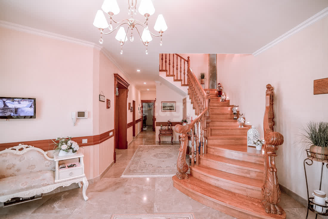 Аренда дома, 267.4м <sup>2</sup>, Южно-Сахалинск, Сахалинская область,  