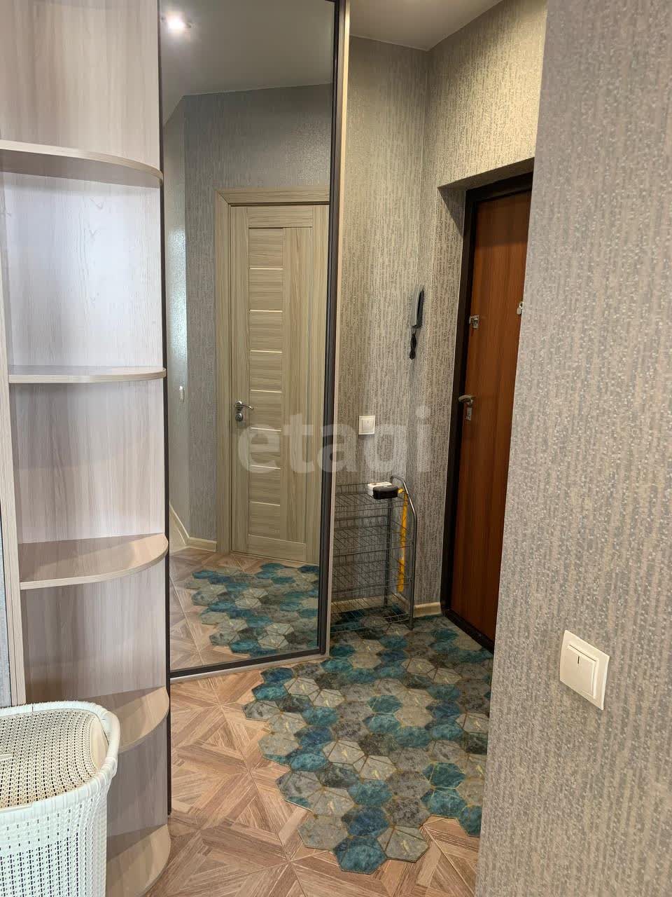 Продажа 2-комнатной квартиры, Южно-Сахалинск, Сахалинская область,  Южно-Сахалинск