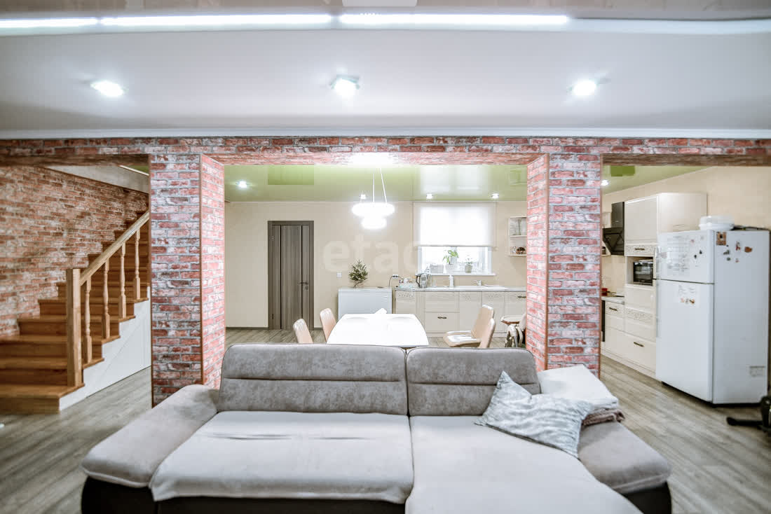 Продажа дома, 215м <sup>2</sup>, 7 сот., Южно-Сахалинск, Сахалинская область,  Южно-Сахалинск