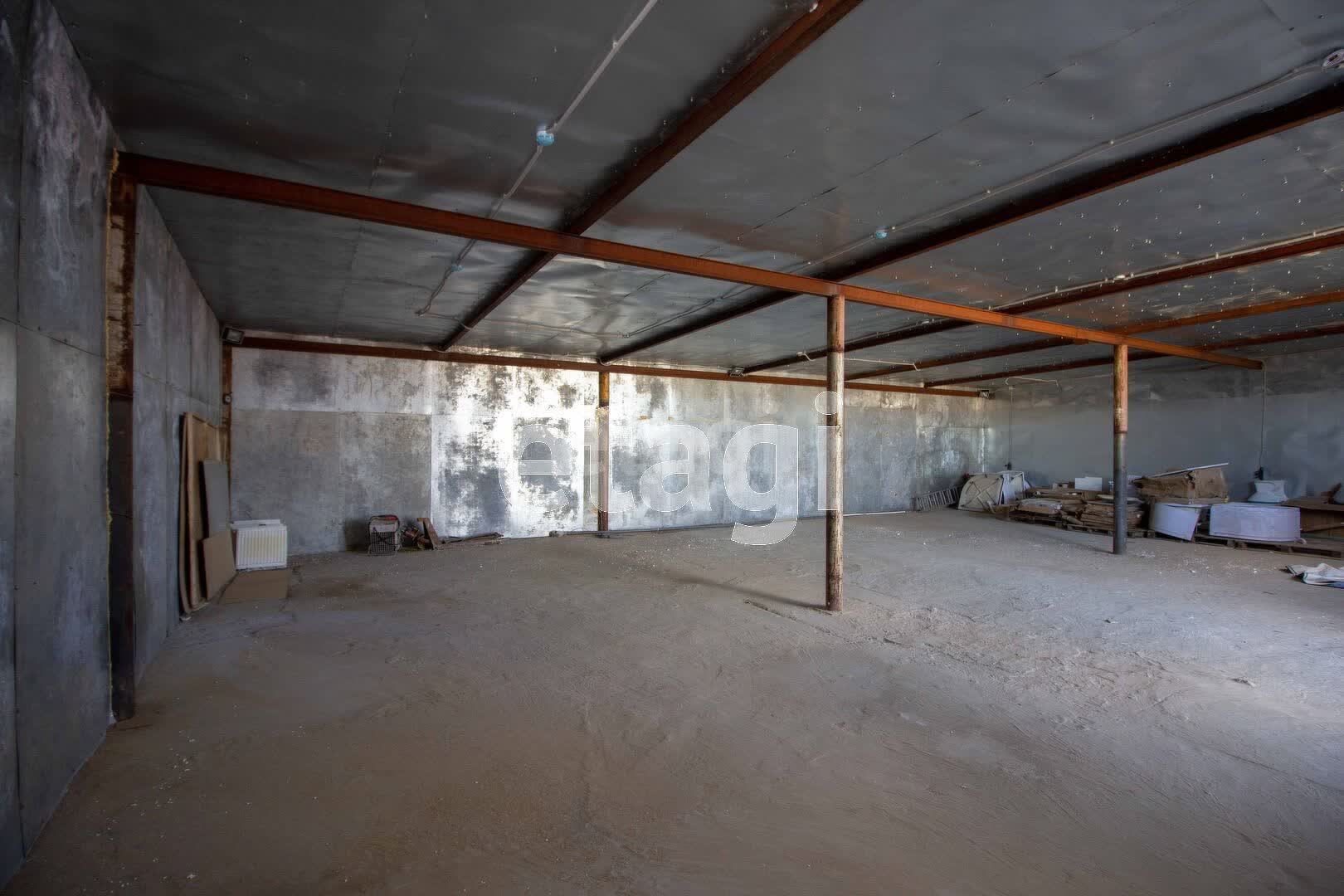 Аренда коммерческой недвижимости, 7454м <sup>2</sup>, Новый Уренгой, Ямало-Ненецкий АО,  Новый Уренгой