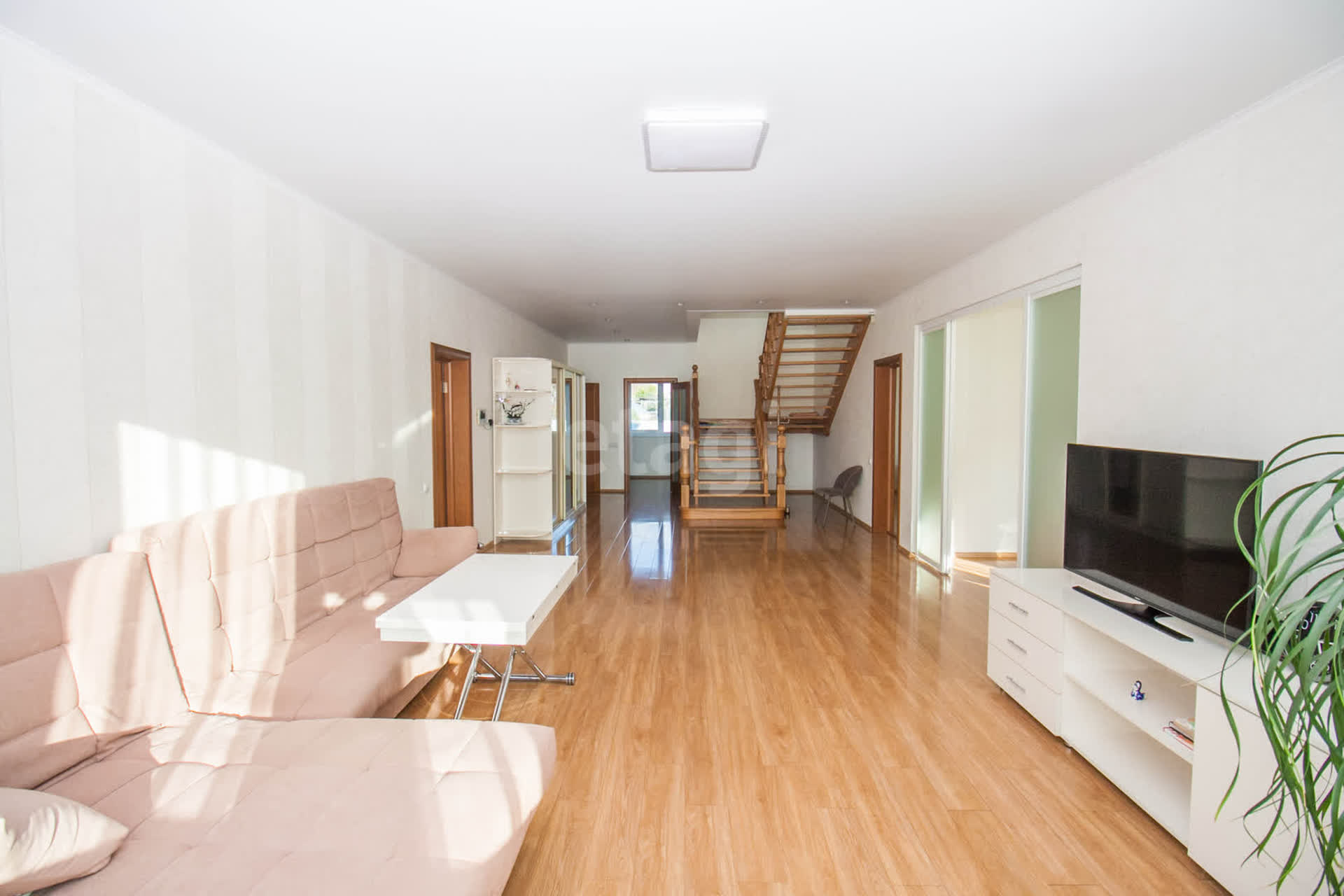 Продажа дома, 266м <sup>2</sup>, 10 сот., Южно-Сахалинск, Сахалинская область,  