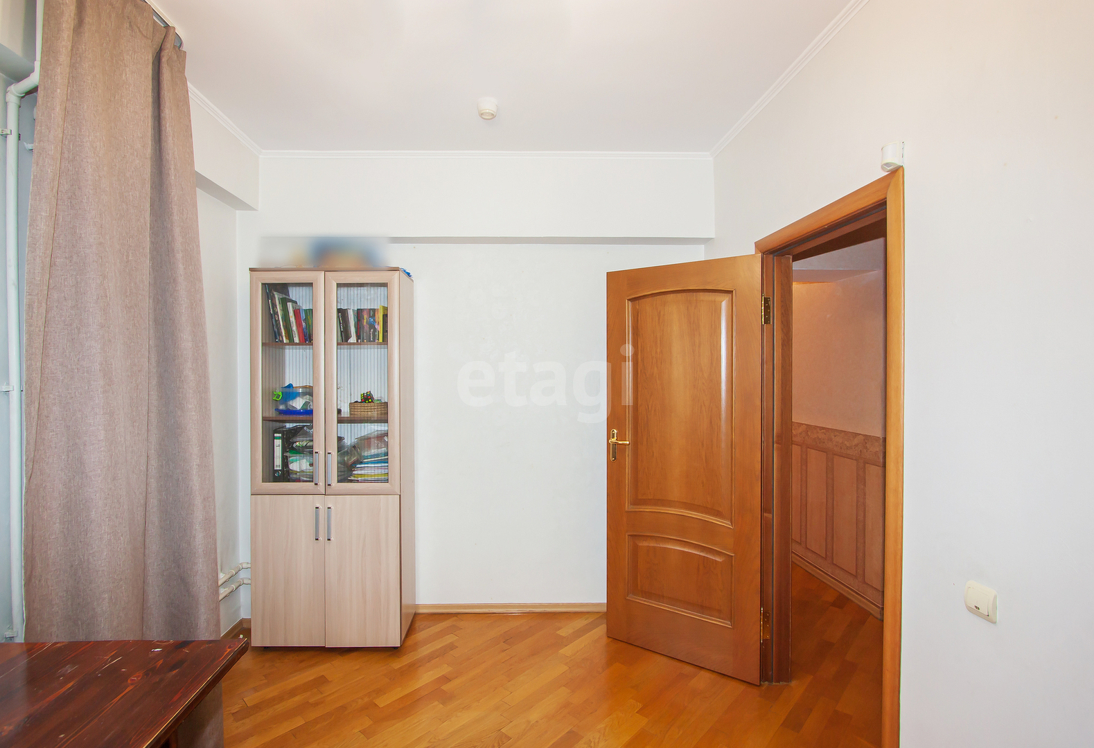 Продажа 4-комнатной квартиры, Улан-Удэ, Республика Бурятия,  Улан-Удэ