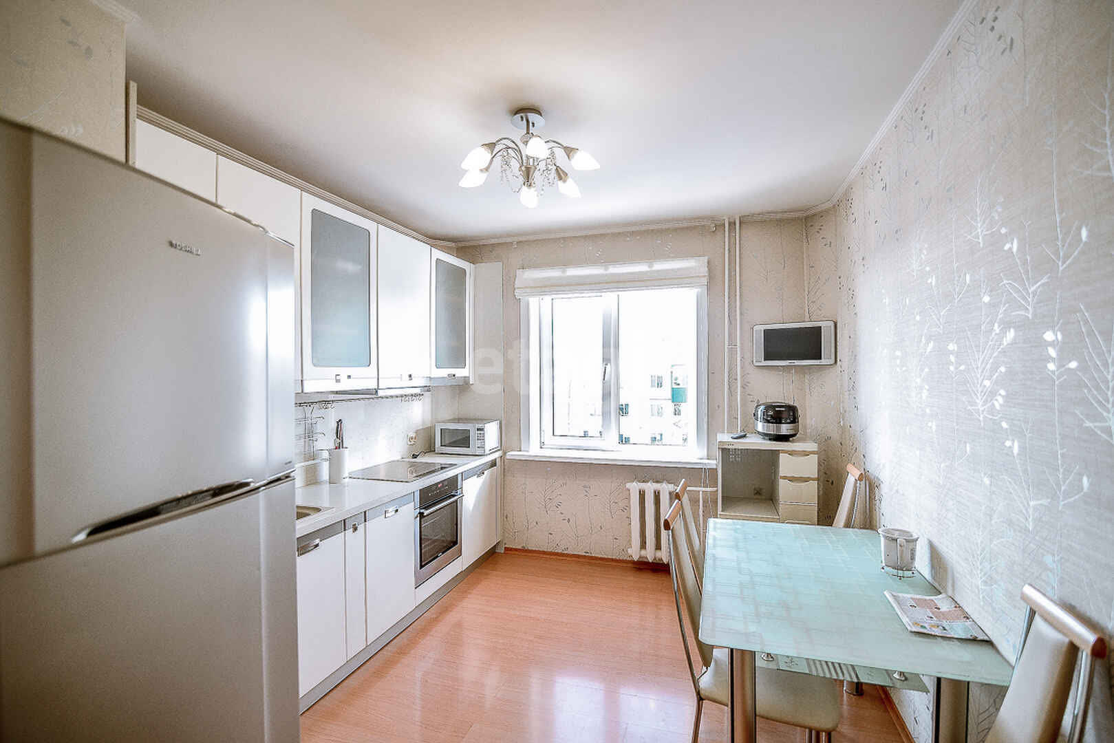 Продажа 4-комнатной квартиры, Южно-Сахалинск, Сахалинская область,  Южно-Сахалинск