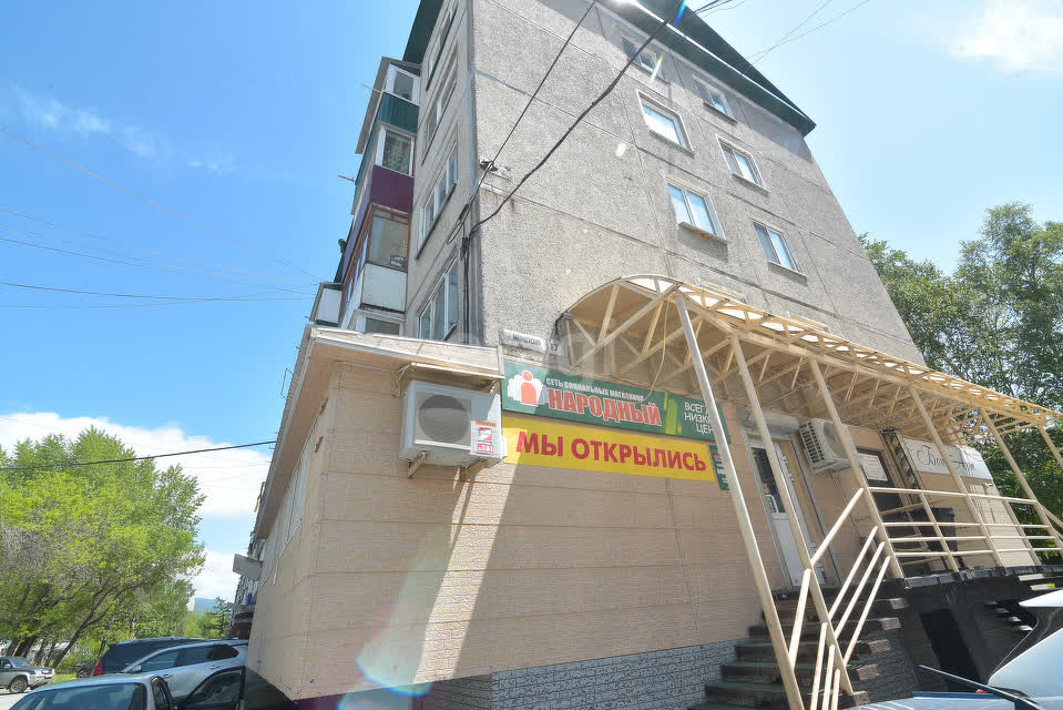 Продажа 3-комнатной квартиры, Южно-Сахалинск, Сахалинская область,  Южно-Сахалинск