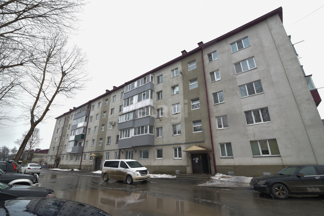 Продажа 3-комнатной квартиры, Южно-Сахалинск, Сахалинская область,  Южно-Сахалинск