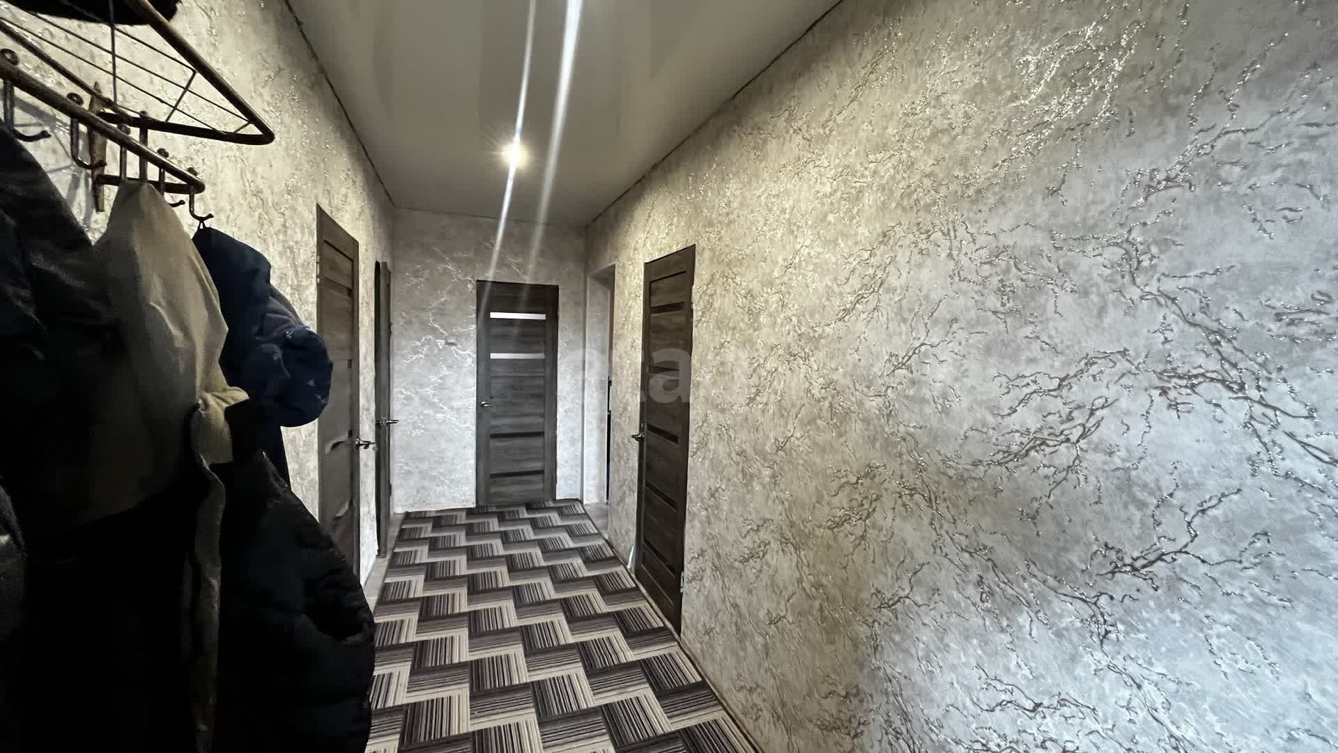 Продажа дома, 256м <sup>2</sup>, 11 сот., Улан-Удэ, Республика Бурятия,  Тарбагатайский