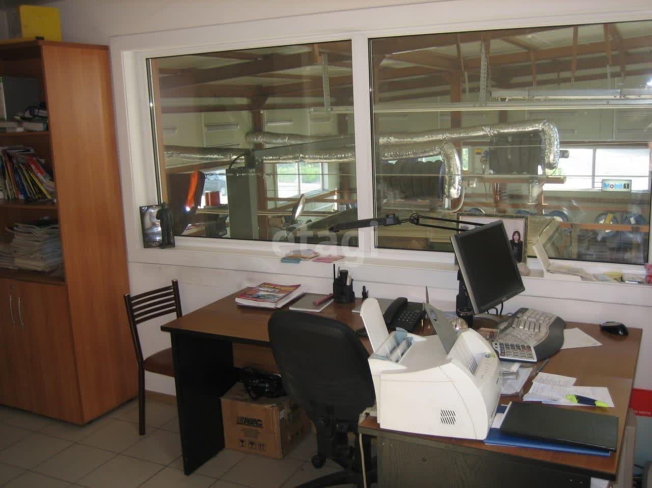 Продажа коммерческой недвижимости, 201м <sup>2</sup>, Южно-Сахалинск, Сахалинская область,  Южно-Сахалинск