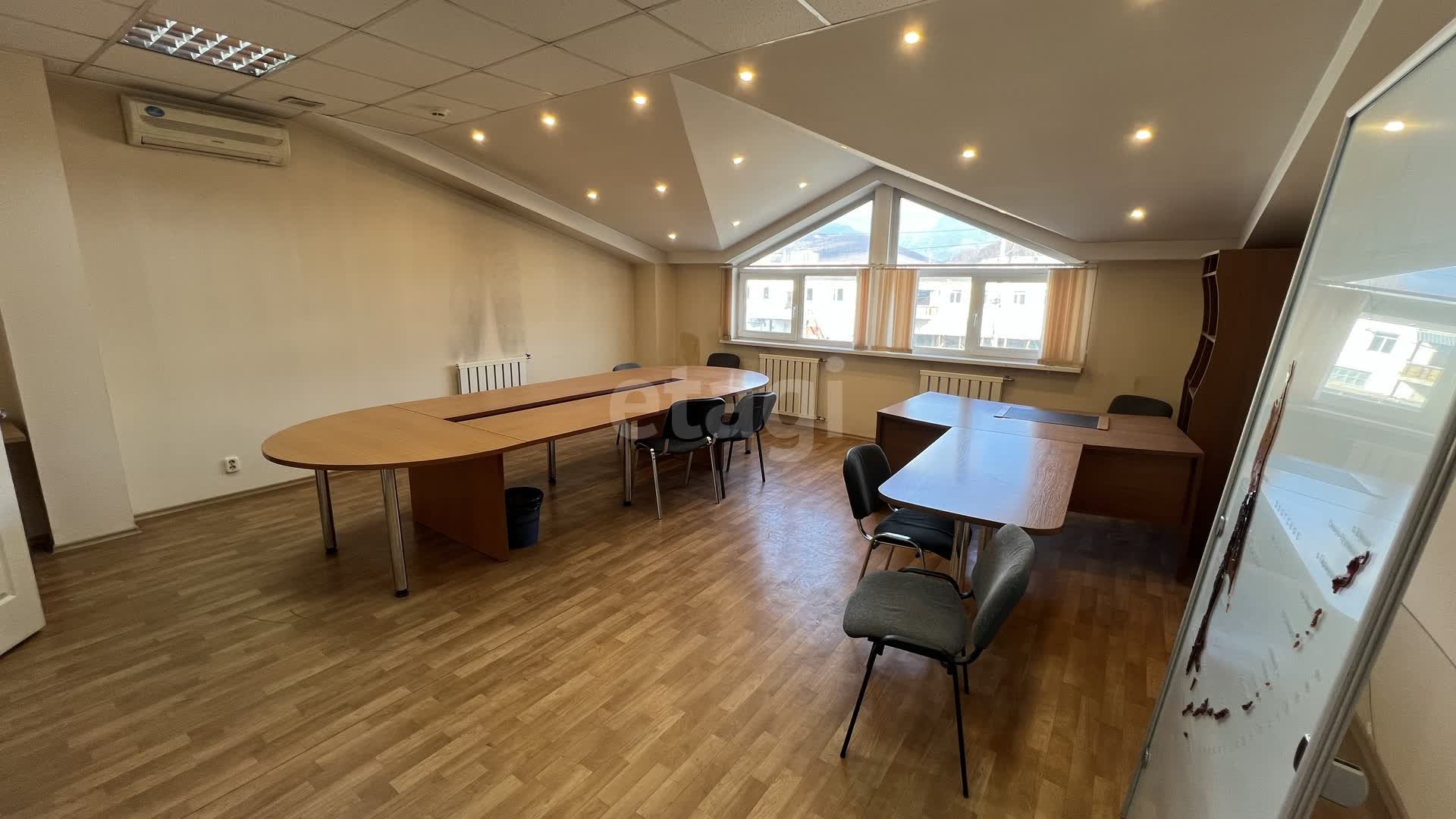 Аренда коммерческой недвижимости, 18м <sup>2</sup>, Южно-Сахалинск, Сахалинская область,  Южно-Сахалинск