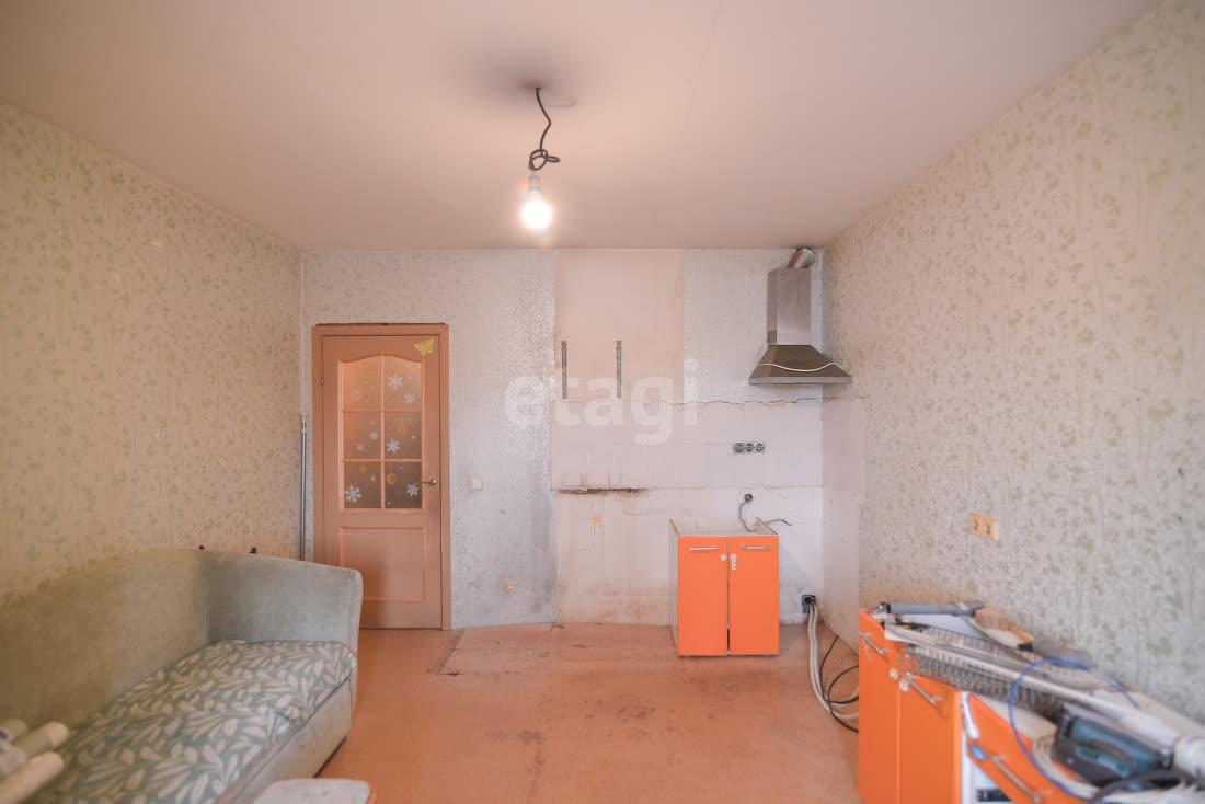 Продажа 2-комнатной квартиры, Южно-Сахалинск, Сахалинская область,  Южно-Сахалинск