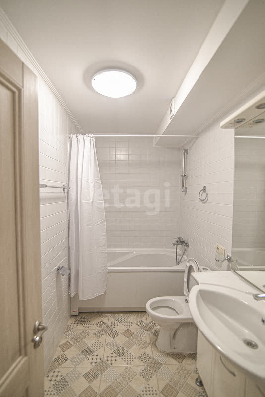 Аренда 4-комнатной квартиры, Южно-Сахалинск, Сахалинская область,  Южно-Сахалинск