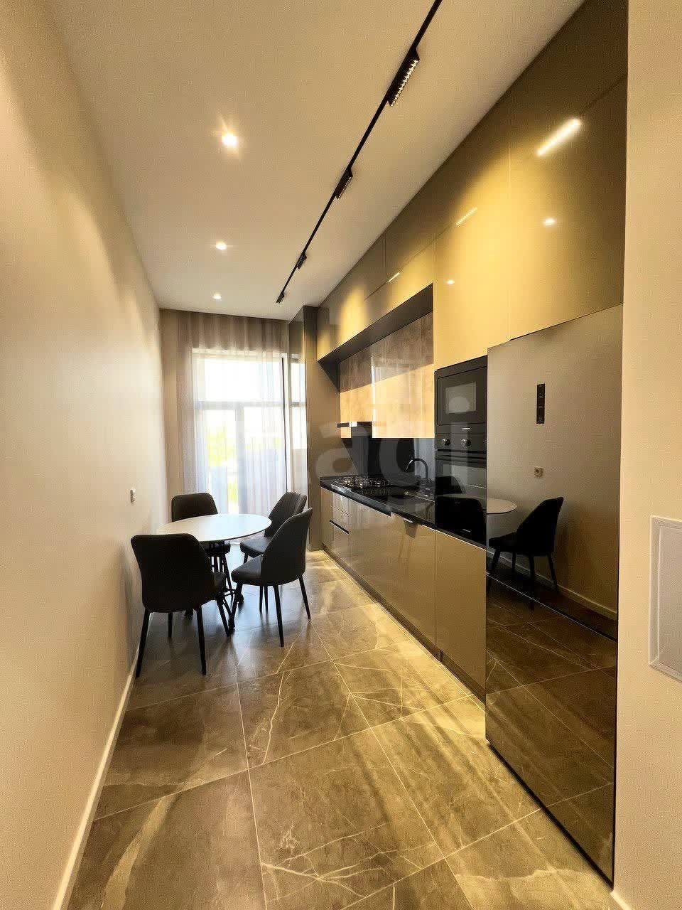 Kvartira 83 m² Toshkentda