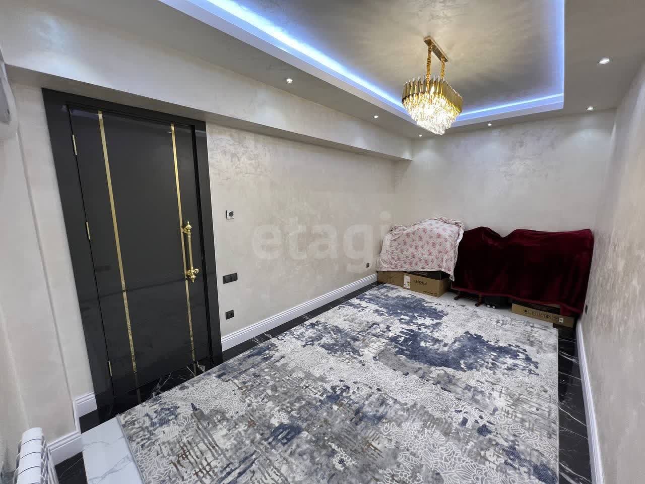 Kvartira 131 m² in Toshkent tumani