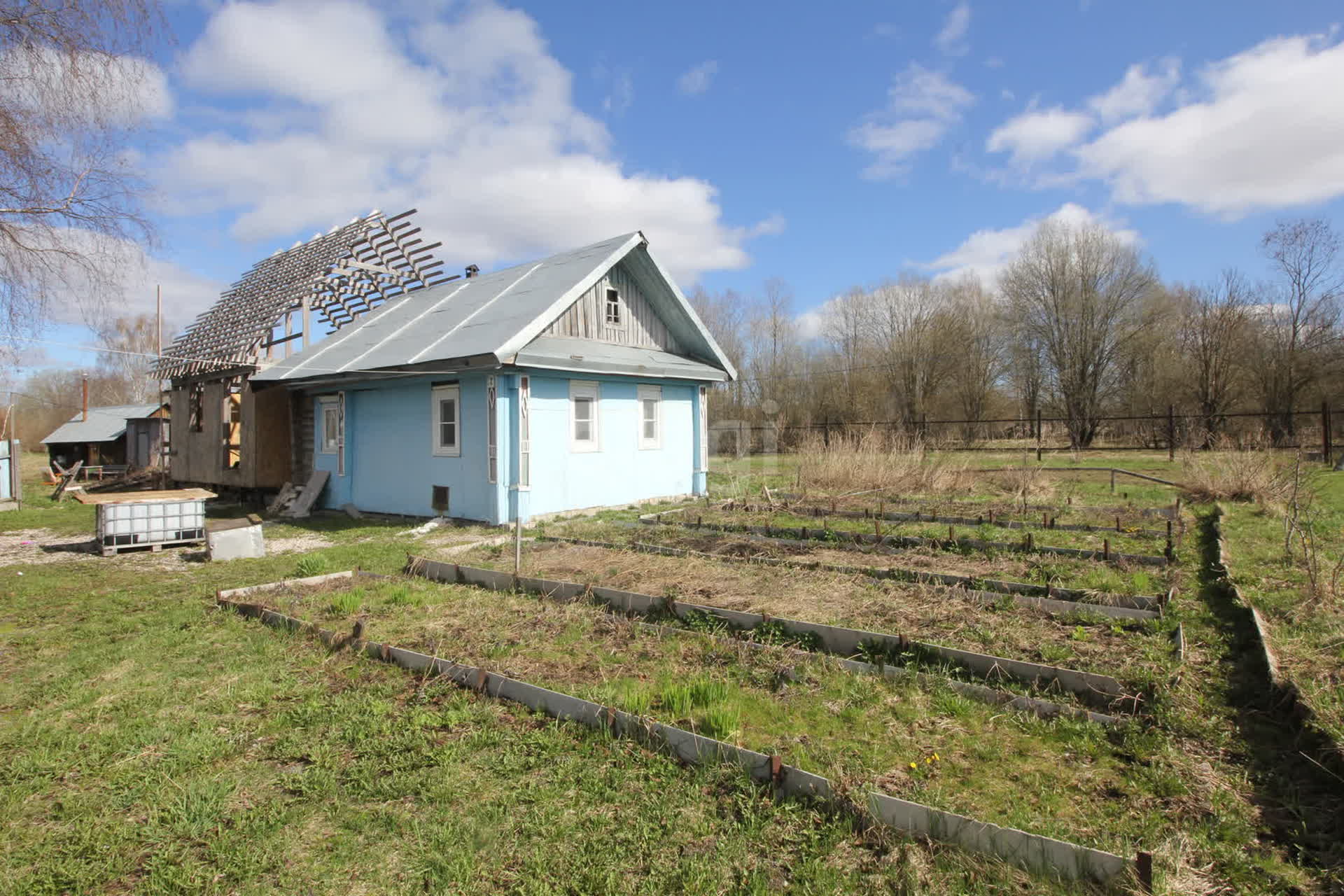 Купить дом в Шексне, продажа жилых домов недорого: частных, загородных