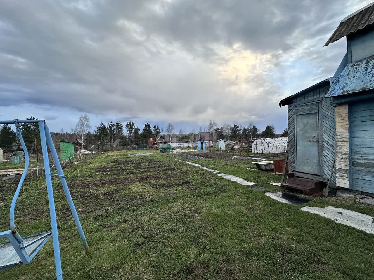 Купить загородную недвижимость в районе Горняк СНТ в Междуреченске, продажа  недорого