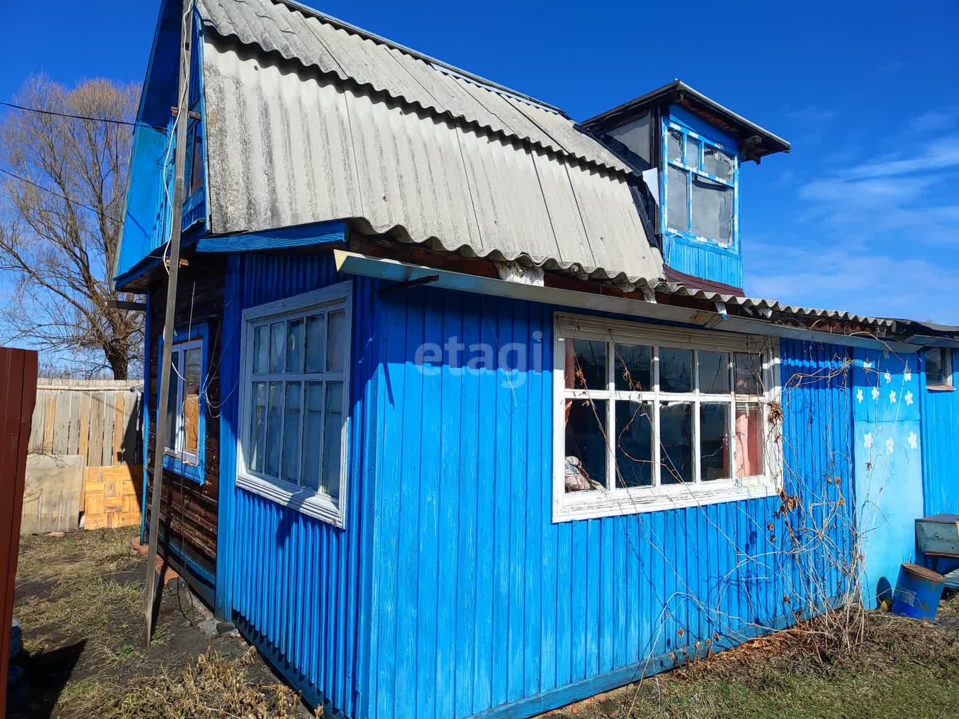 Купить дачу в районе Светлячок садовое общество в Тюмени, продажа недорого