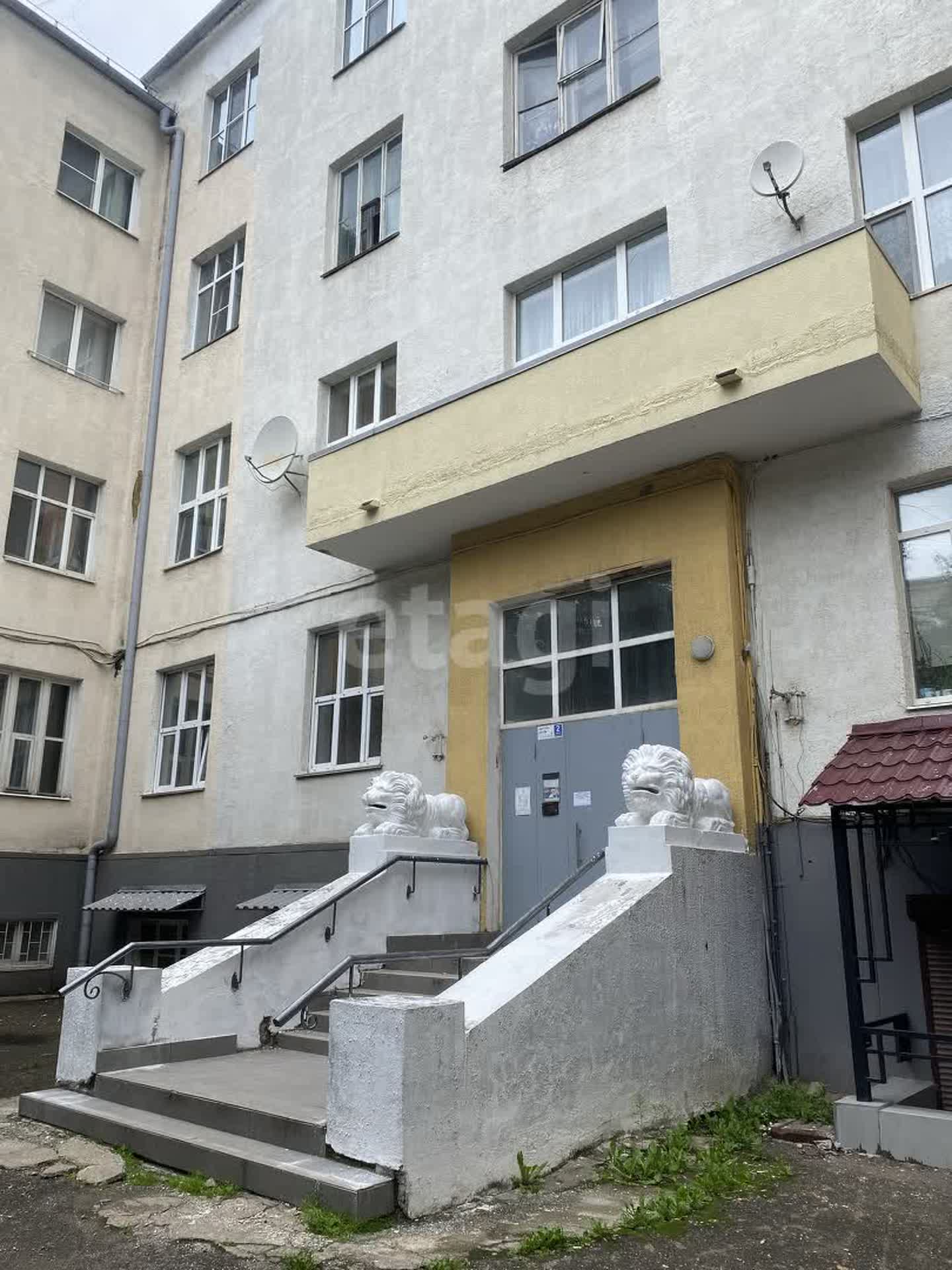 Купить квартиру на улице Коммунистическая в Смоленске: продажа вторички, 🏢  цены на квартиры