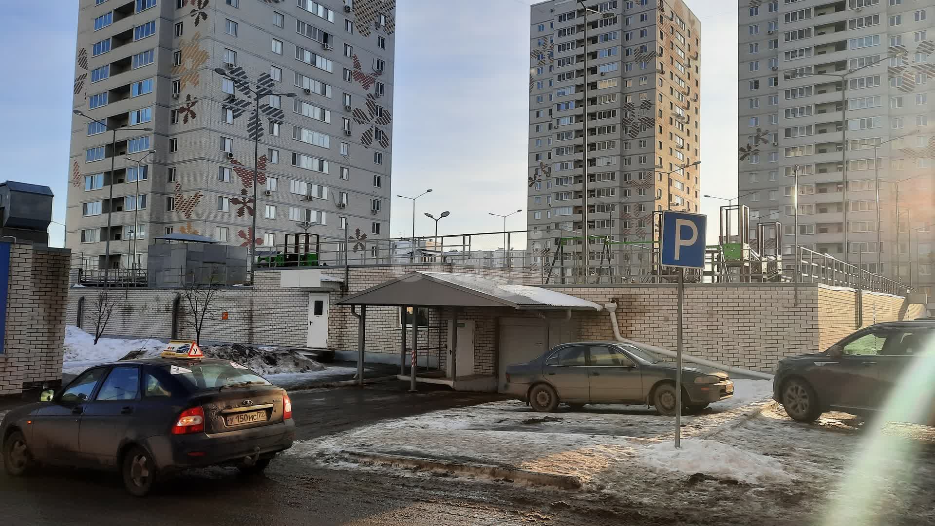 Покупка паркинга, улица Таврическая, в Тюмени, 10388055