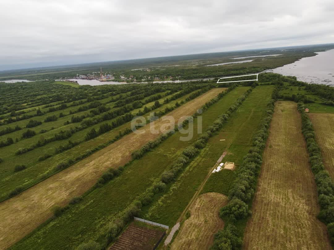 Купить загородную недвижимость в районе Глинник деревня в Северодвинске,  продажа недорого