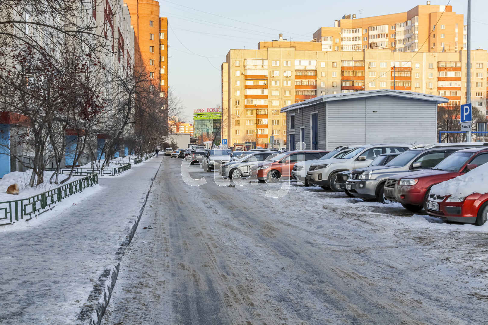 Купить квартиру на улице Красных Зорь в Тюмени: продажа вторички, 🏢 цены  на квартиры