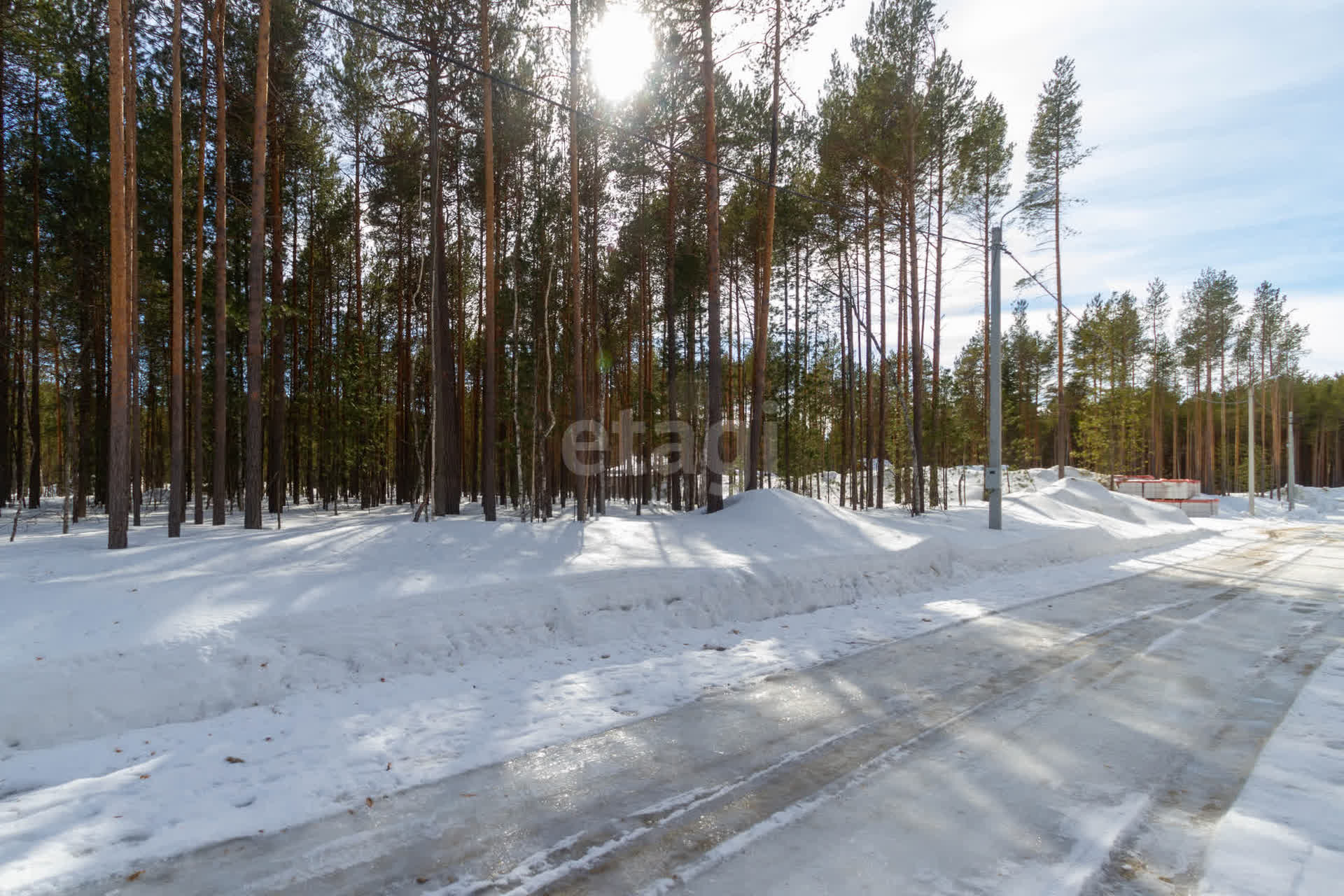 Купить загородную недвижимость в районе СНТ Маяк в Сургуте, продажа недорого