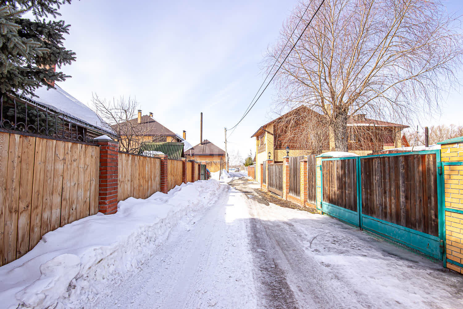 Купить загородную недвижимость в районе Облепиха СНТ в Новосибирске,  продажа недорого