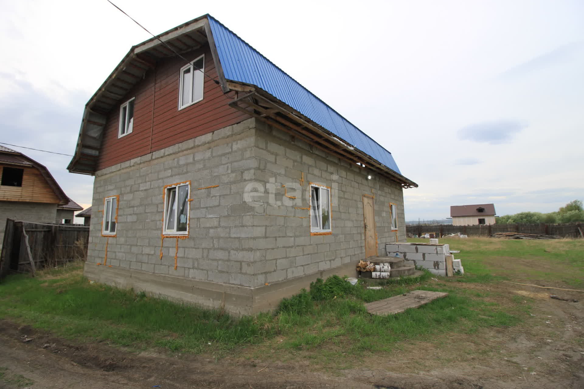 Купить дачу в пригороде в Сосновоборске: цены, 🏡 недорого