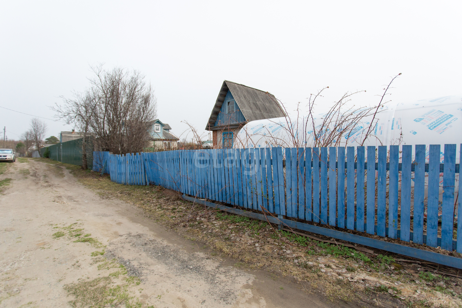 Купить дачу в районе Транспортный строитель СТ в Тобольске, продажа недорого