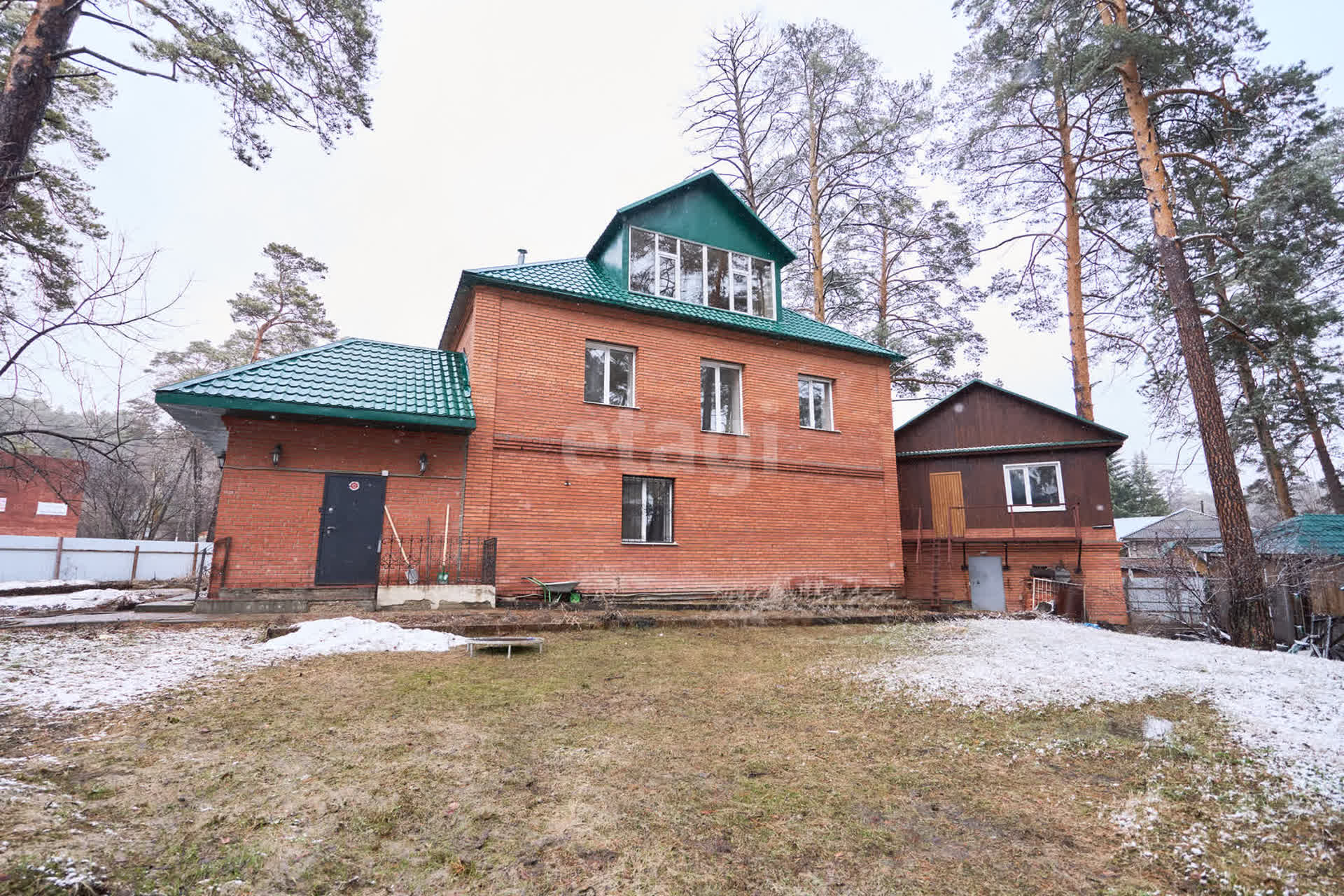 Купить загородную недвижимость в районе Басандайка пос. (Аникино пос.) в  Томске, продажа недорого